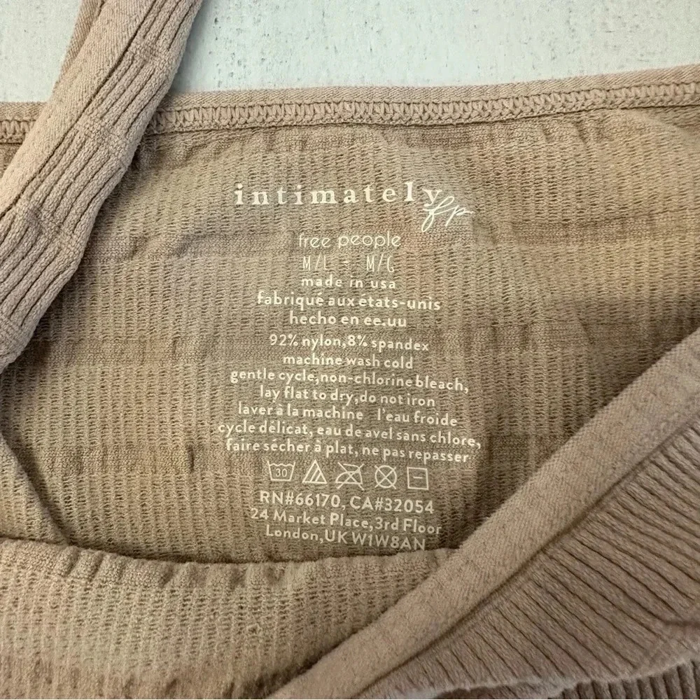 Free People Intimately Women’s Square One Seamless Cami in Nude Size M/L NWT